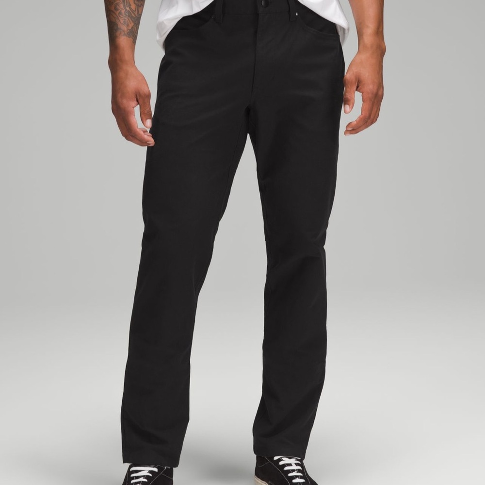 Lululemon NWT Classic-Fit 5 Pocket Pant 32x34 Black Utilitech